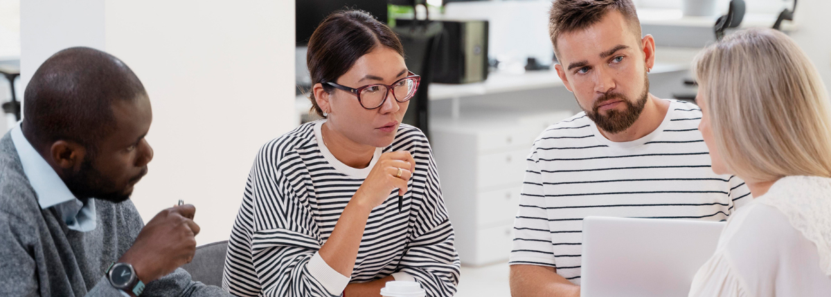 work colleagues communicating - communication styles